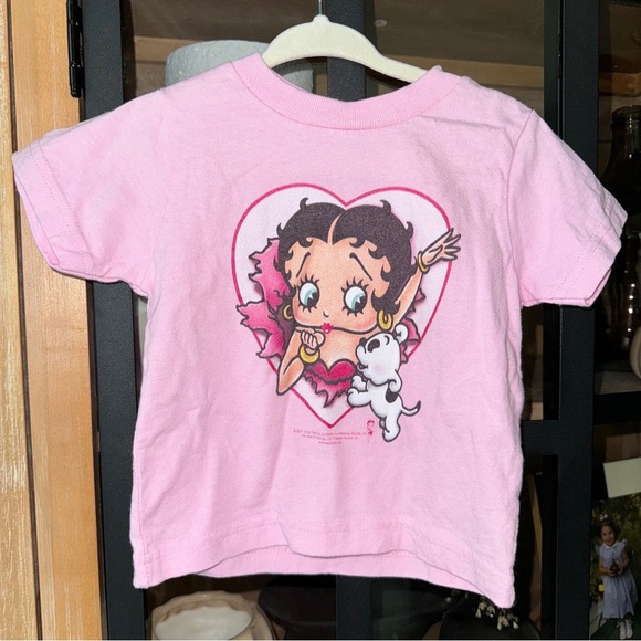 2011 Betty Boop toddler tee crew girl graphic tshirt heart puppy short sleeve - Picture 1 of 5